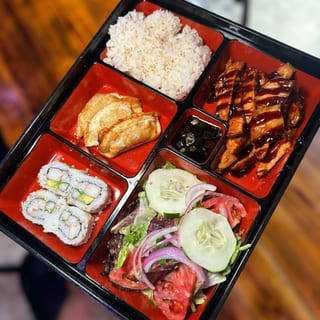 Classic Bento Box